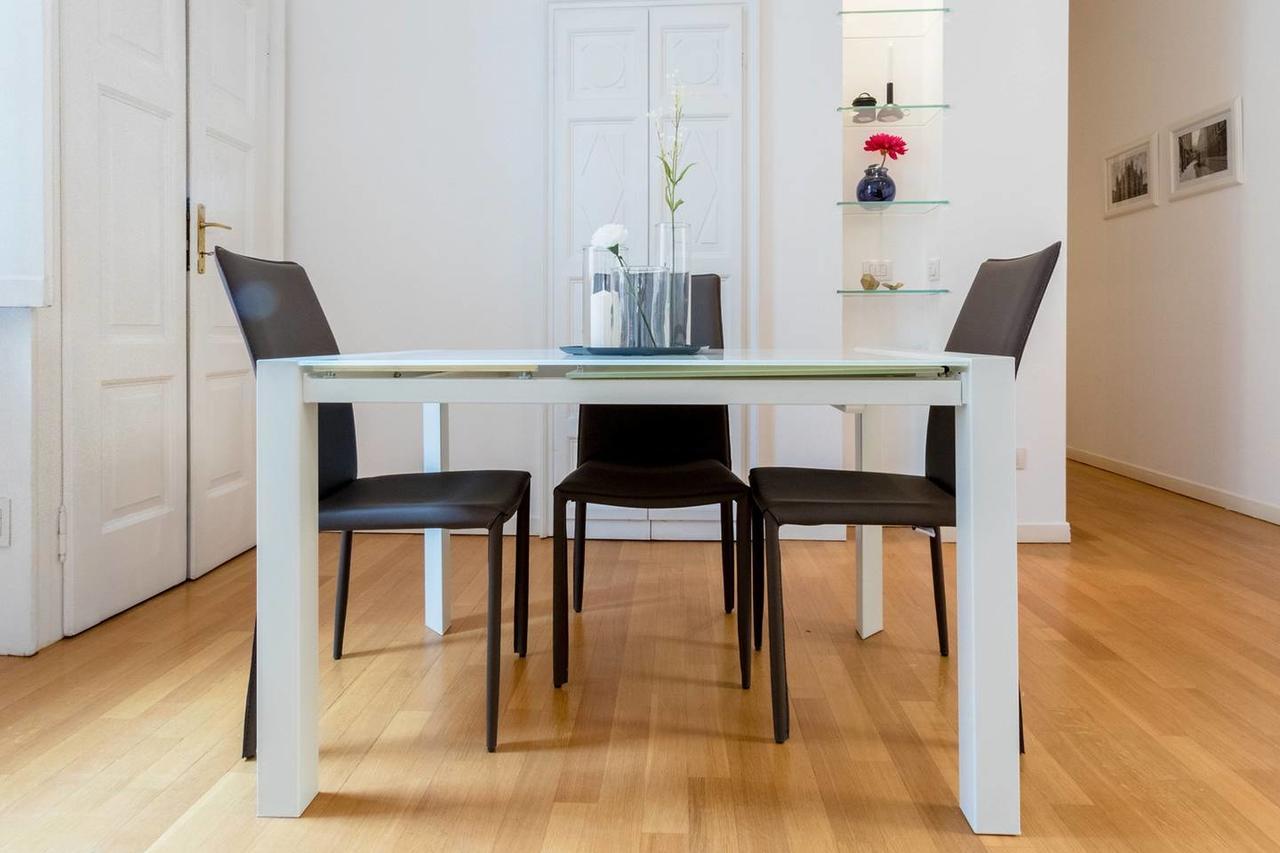 Joivy Lovely Flat For 5 Close To Sforzesco Castle ميلان المظهر الخارجي الصورة